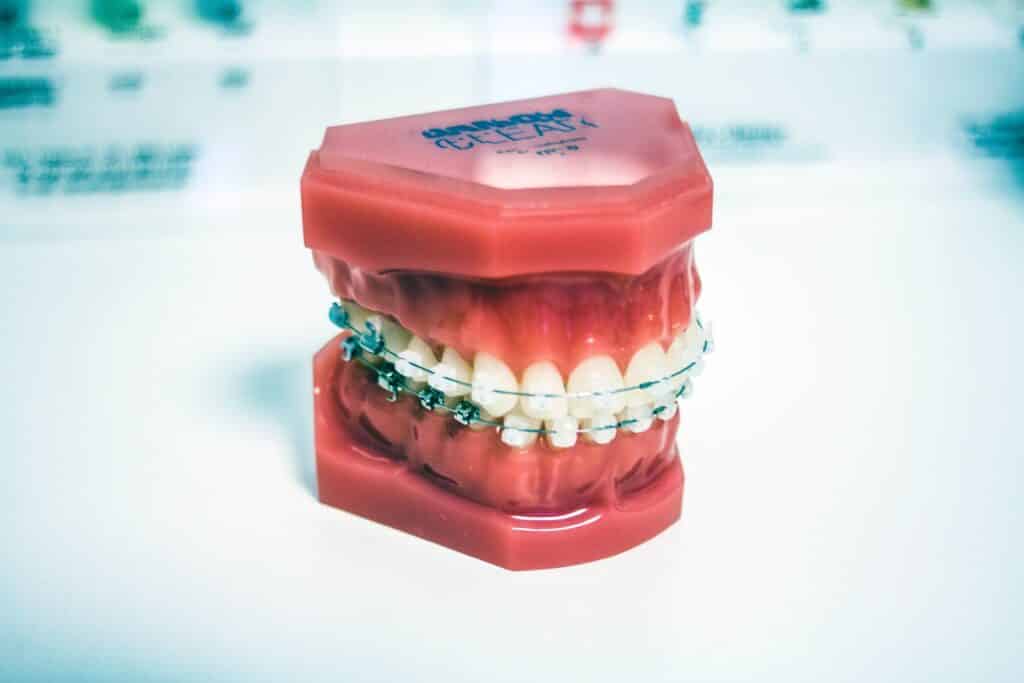 Dental Grants in Arkansas - Improving Oral Health