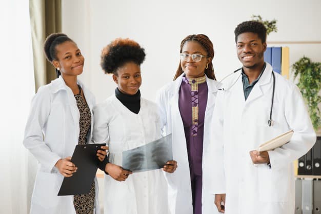 Medical School Grants for Minorities - How to Apply?