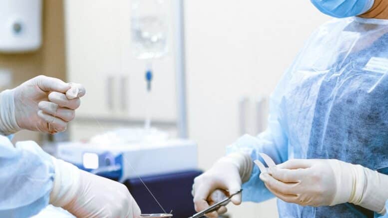 How to become a Cardiothoracic Surgeon