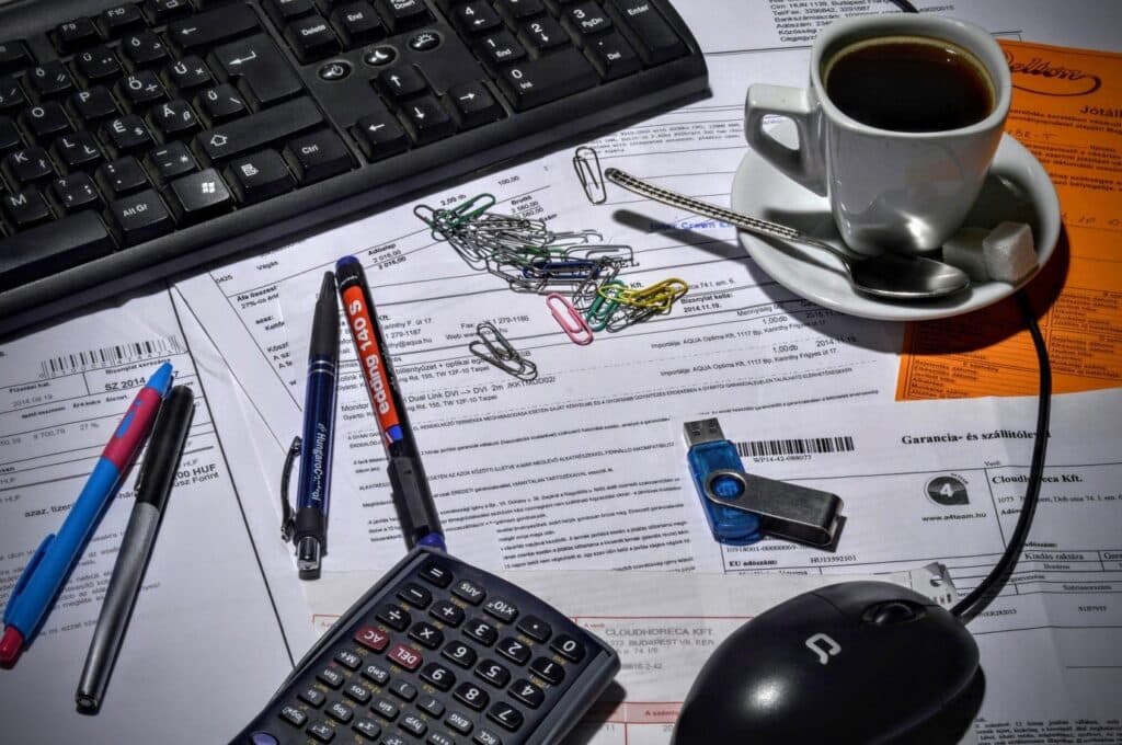 Difference between Medical Billing and Medical Coding