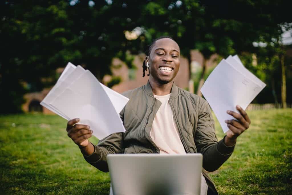 5 College Grants for Black Students in 2023