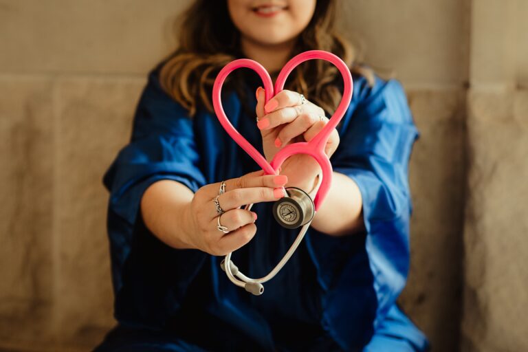 How to Become a Clinical Nurse Specialist