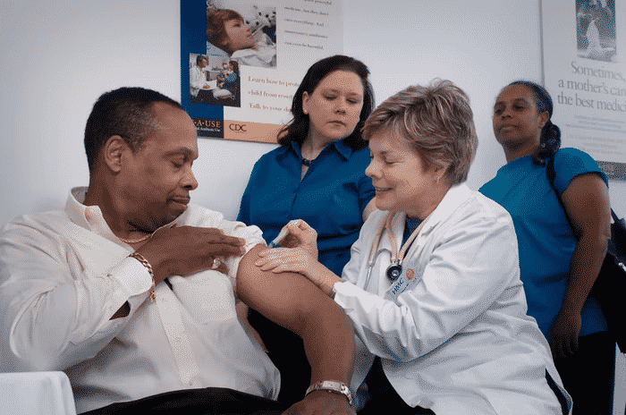 How to Become a Geriatric Nurse