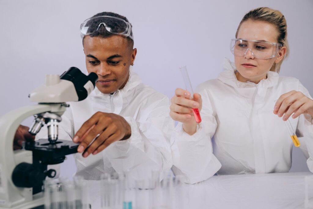 How to become an IVF Nurse