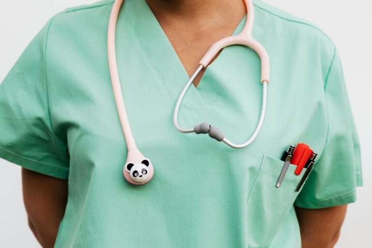 What kinds of Online Teaching Jobs for Physicians are there