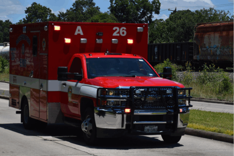 How to become an EMT