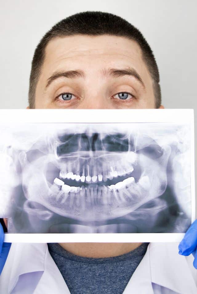 Endodontist vs Orthodontist