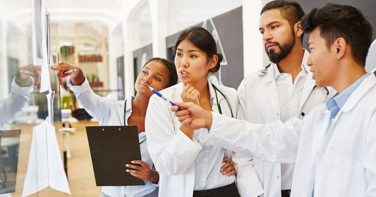 How Physicians Can Improve Their Relationship With Their Peers